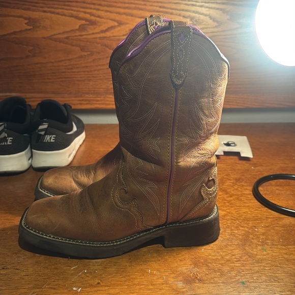 Justin Gypsy Boots women’s size 9.5B - Picture 3 of 4